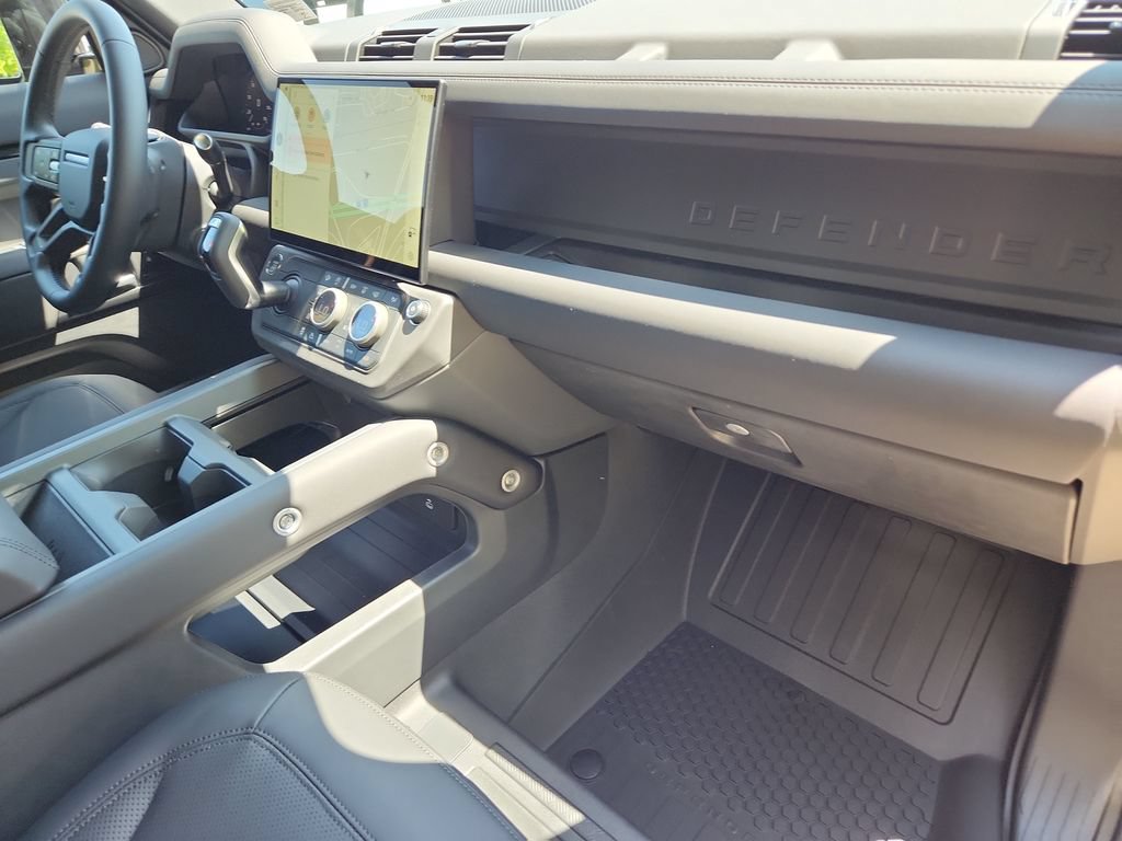 New 2026 Land Rover Defender 130 S AWD/4WD image 27