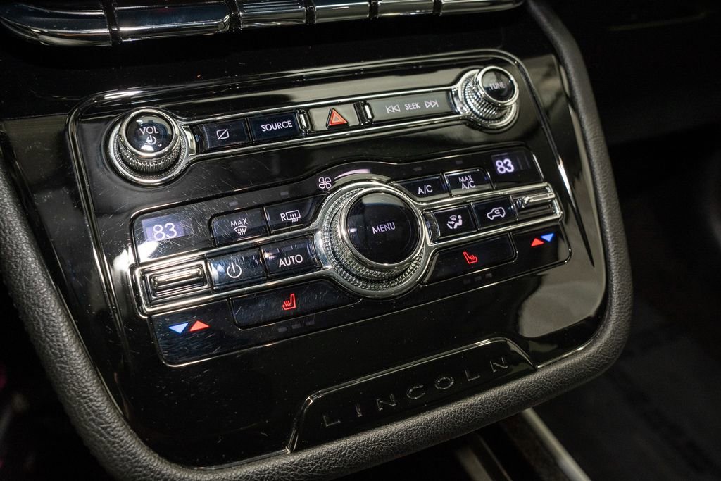 Used 2020 Lincoln Corsair FWD w/ Equipment Group 101A image 15