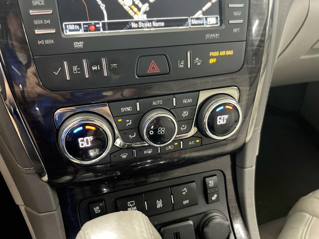 Used 2017 Buick Enclave Premium AWD/4WD image 17