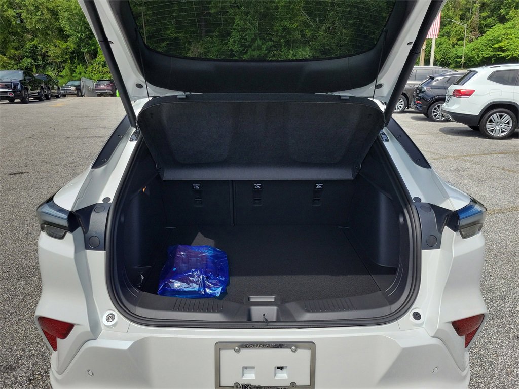 New 2025 Buick Envista Avenir image 6