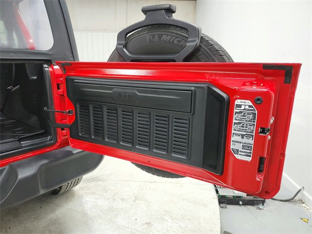 Used 2021 Jeep Wrangler Unlimited Sport image 38