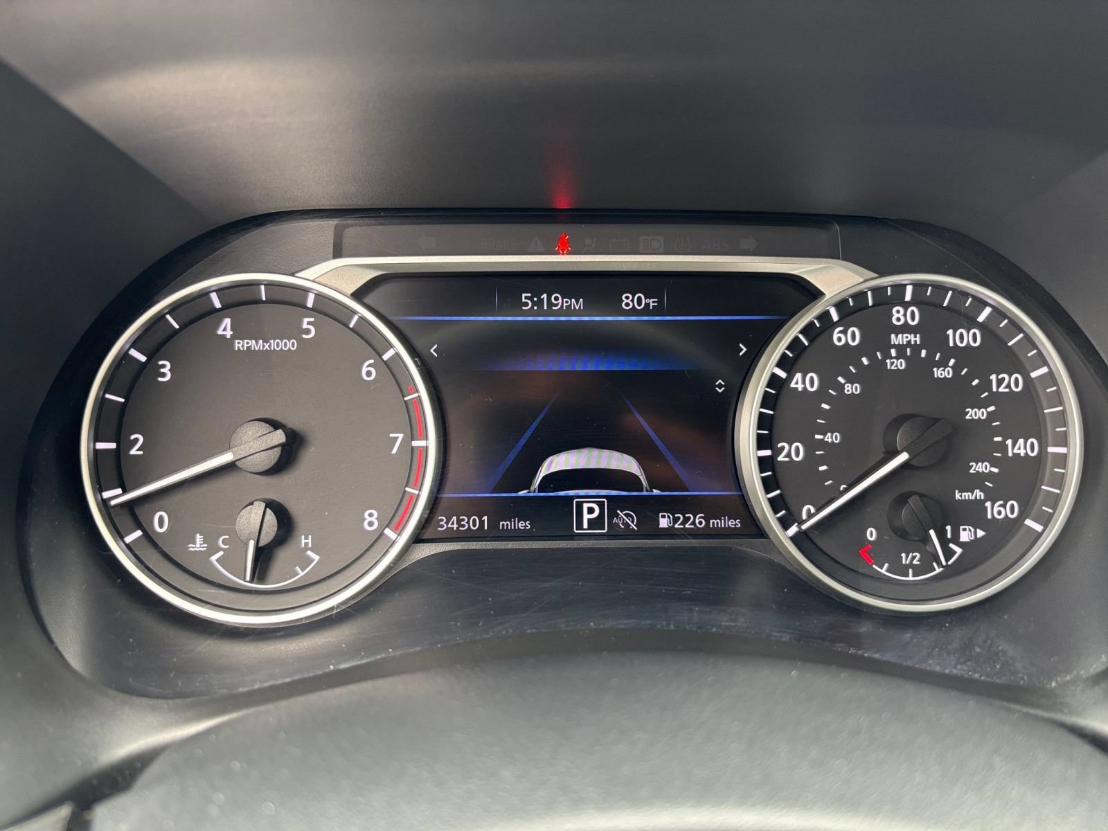 Used 2025 Nissan Sentra SV FWD image 33