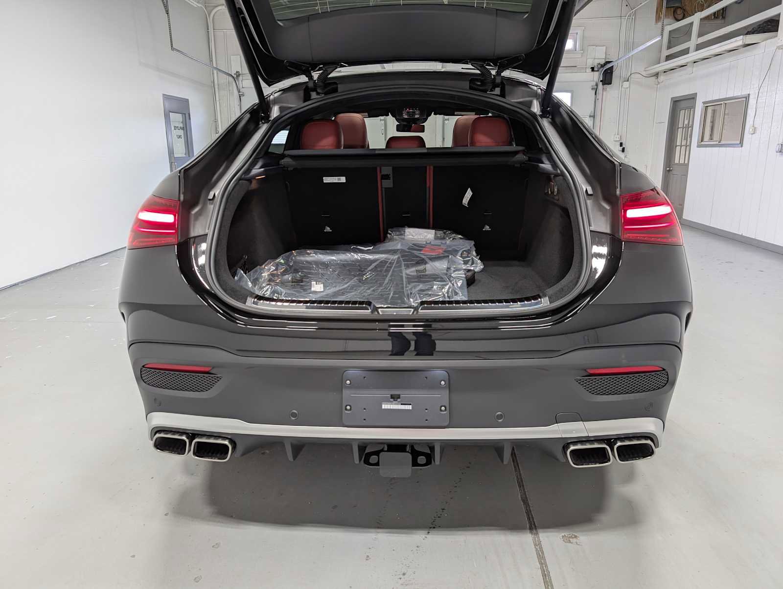 New 2026 Mercedes-Benz GLE 63 AMG S image 22