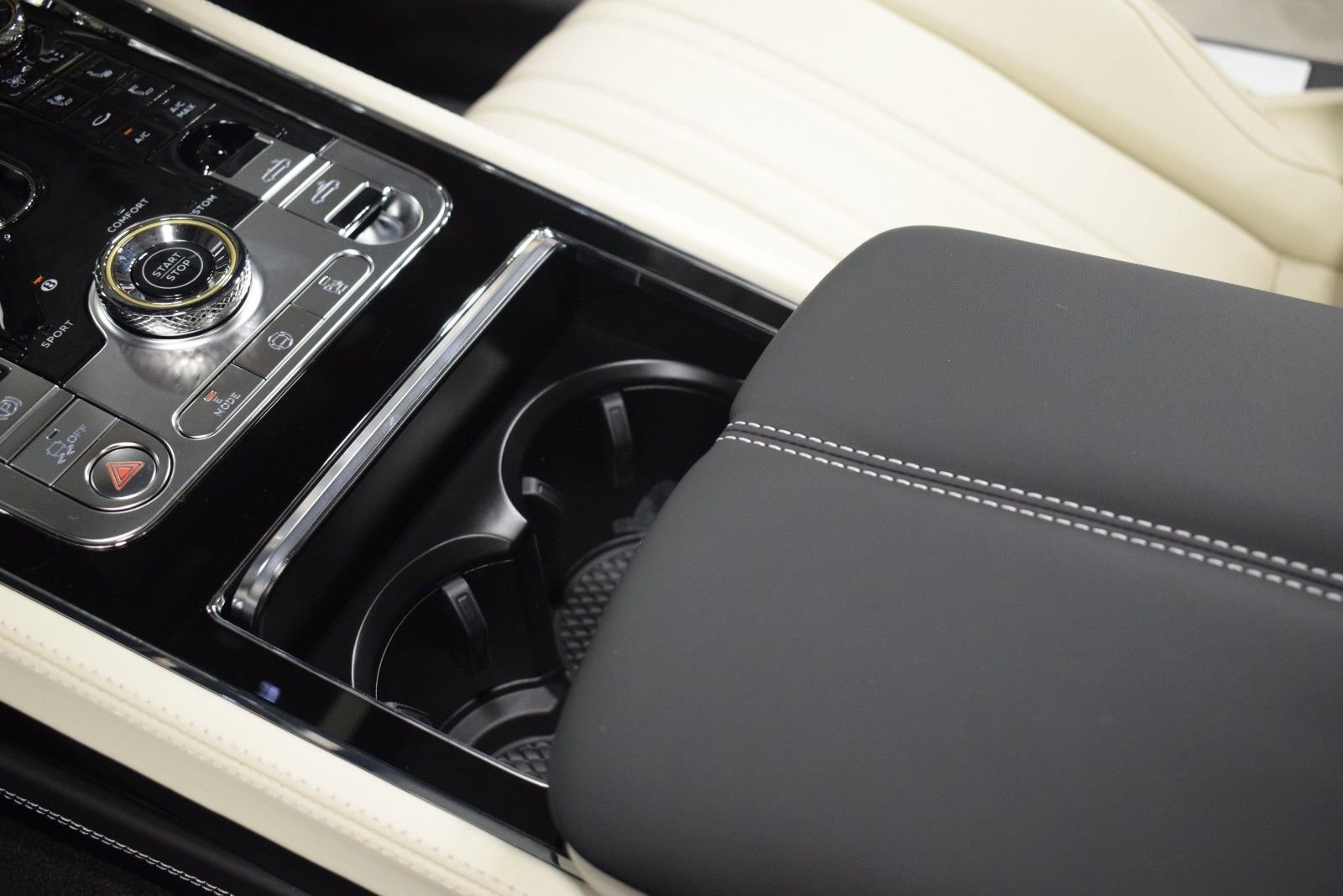 New 2025 Bentley Continental GTC AWD/4WD image 35