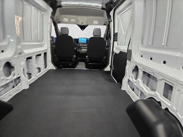 New 2026 Ford Transit 250 148 Medium Roof image 8