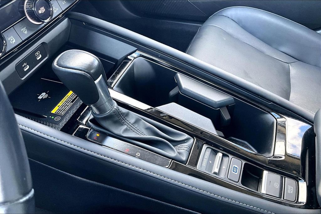Used 2023 Honda Accord Touring image 17