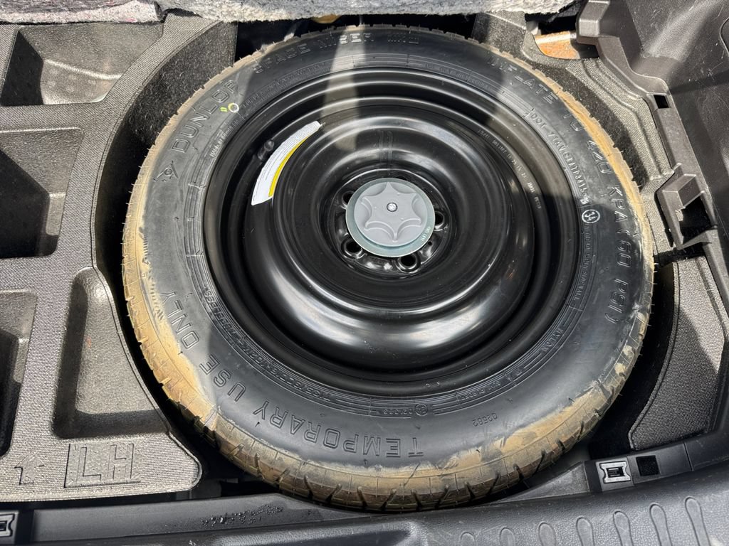Used 2016 Nissan Juke SL AWD/4WD image 17