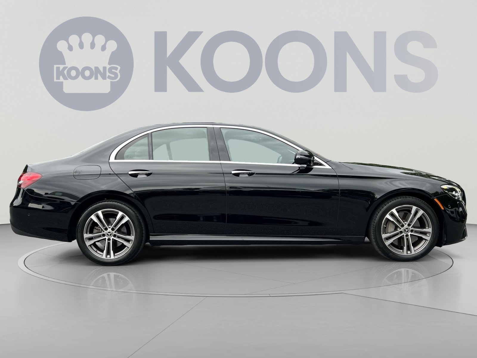 Used 2021 Mercedes-Benz E 350 4MATIC Sedan image 12