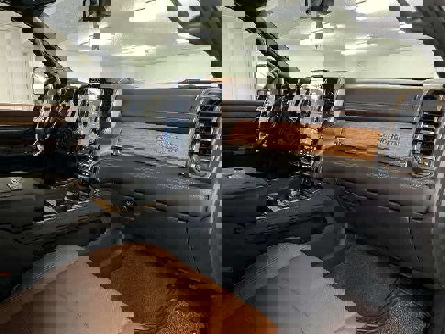 Used 2024 RAM 2500 Limited image 29