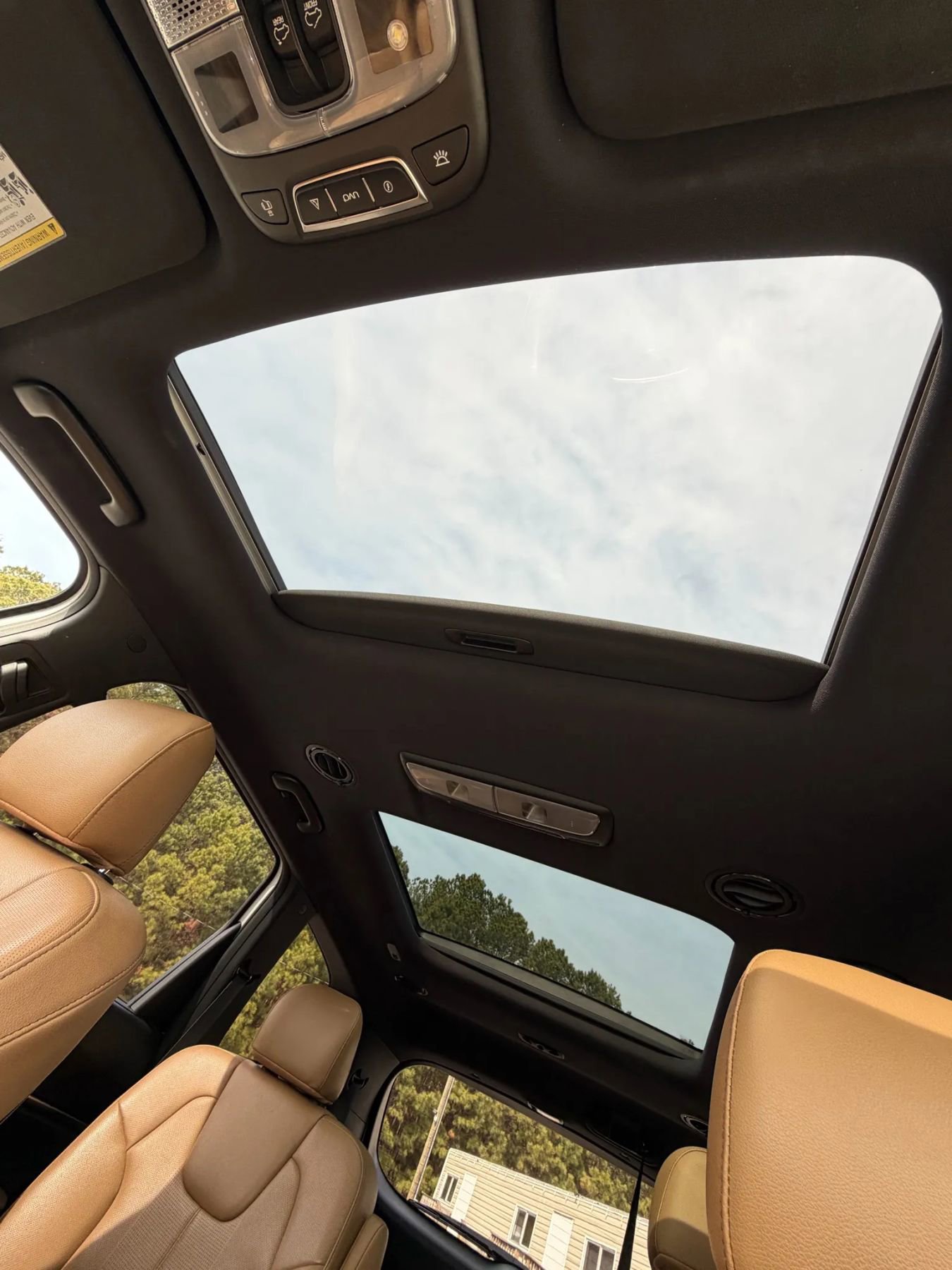 Used 2020 Kia Telluride SX w/ Towing Package image 14