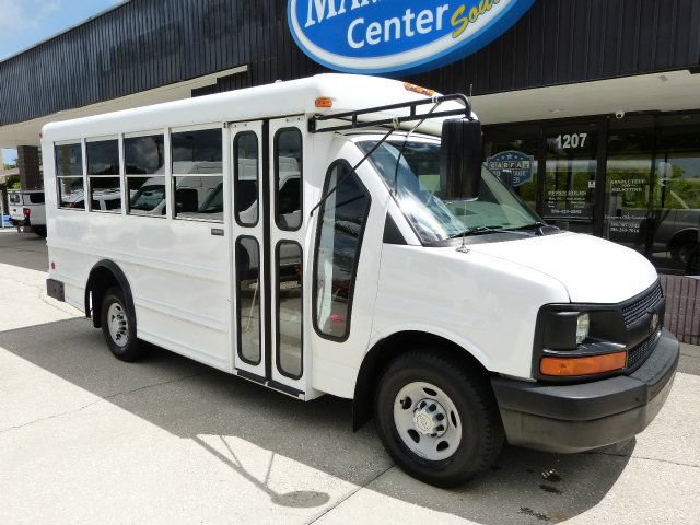Used 2008 Chevrolet Express 3500 w/ School Bus Package RWD image 6