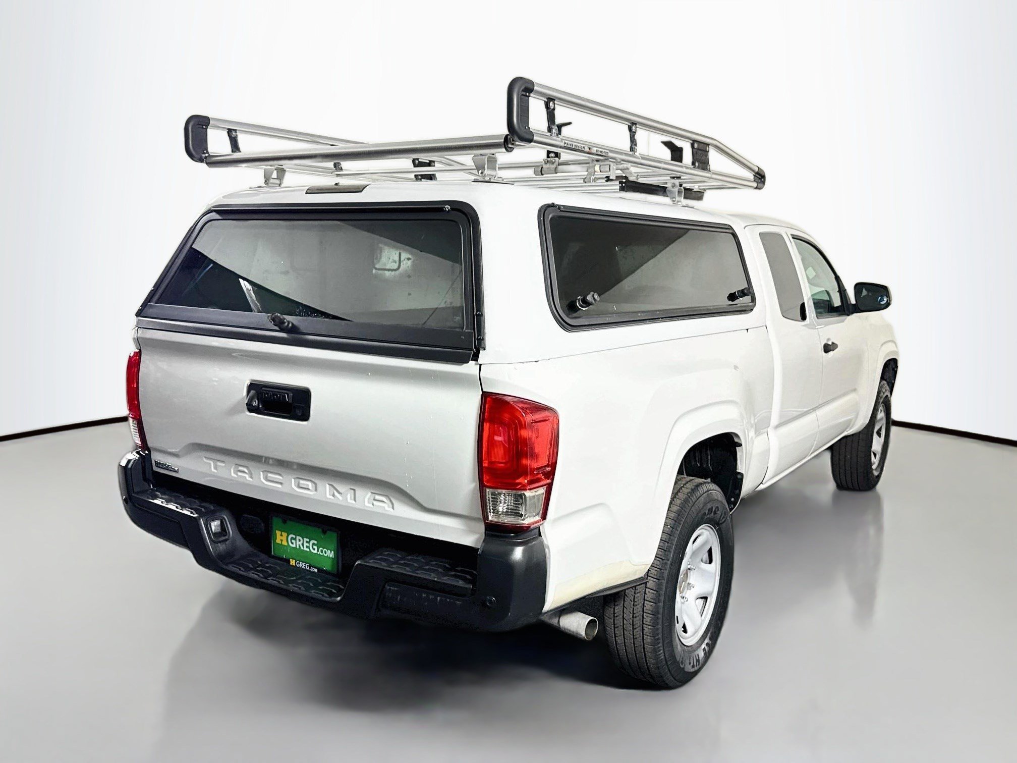 Used 2021 Toyota Tacoma SR RWD image 10