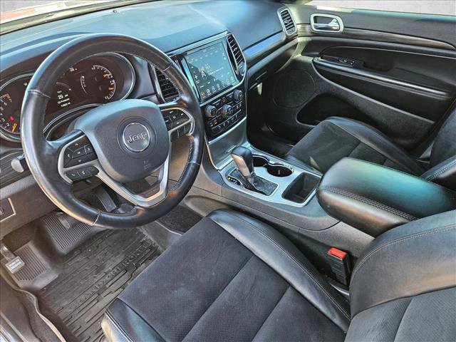 Used 2021 Jeep Grand Cherokee Laredo X RWD image 12