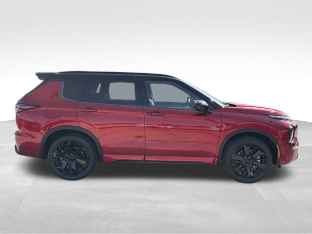 New 2026 Mitsubishi Outlander SEL Black Edition FWD image 6