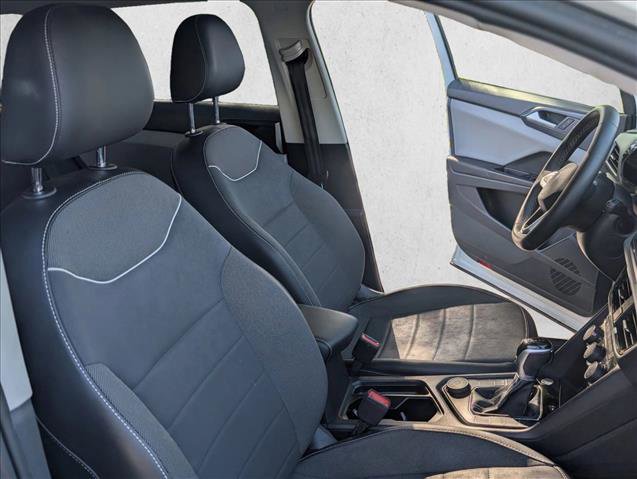 Used 2023 Volkswagen Taos SE image 22