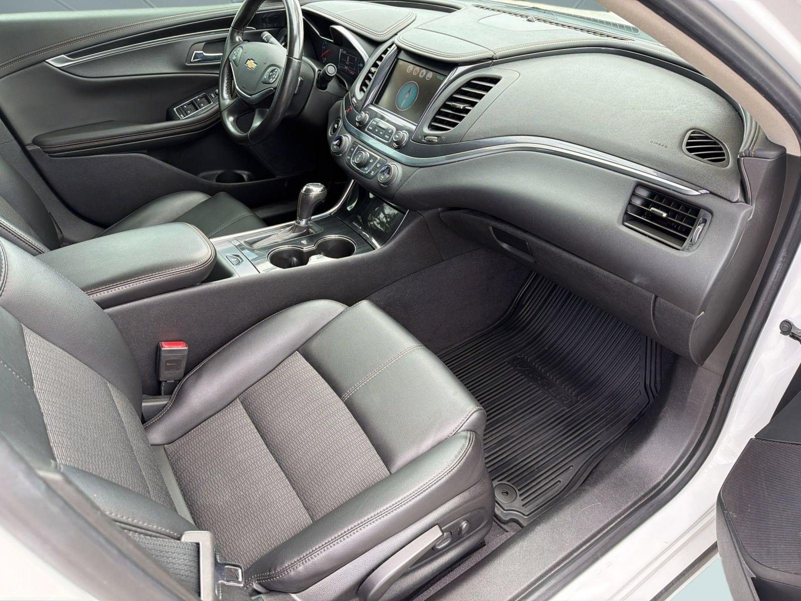 Certified 2019 Chevrolet Impala LT FWD image 25