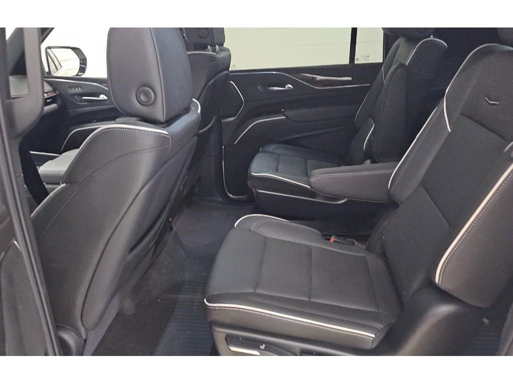 Used 2024 Cadillac Escalade ESV Premium Luxury w/ LPO, Floor Liner Package AWD/4WD image 11