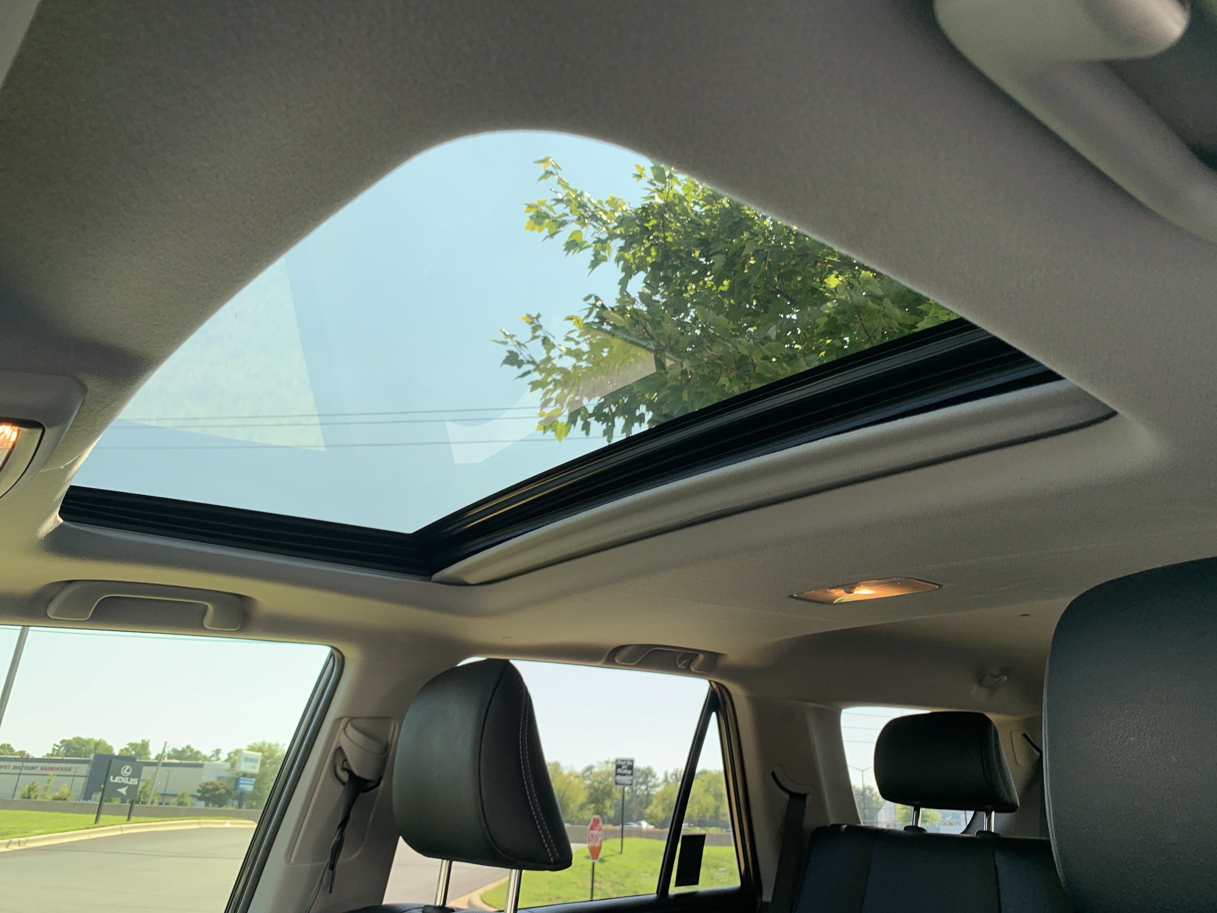 Used 2019 Toyota 4Runner Limited AWD/4WD image 28