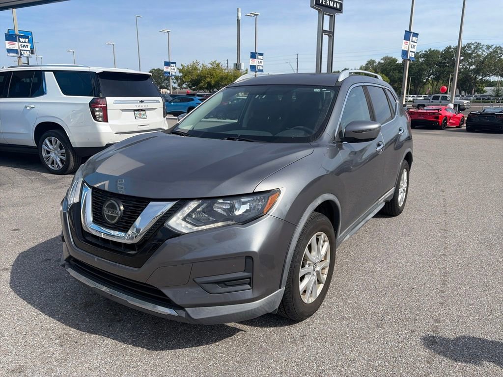 Used 2018 Nissan Rogue SV AWD/4WD image 2