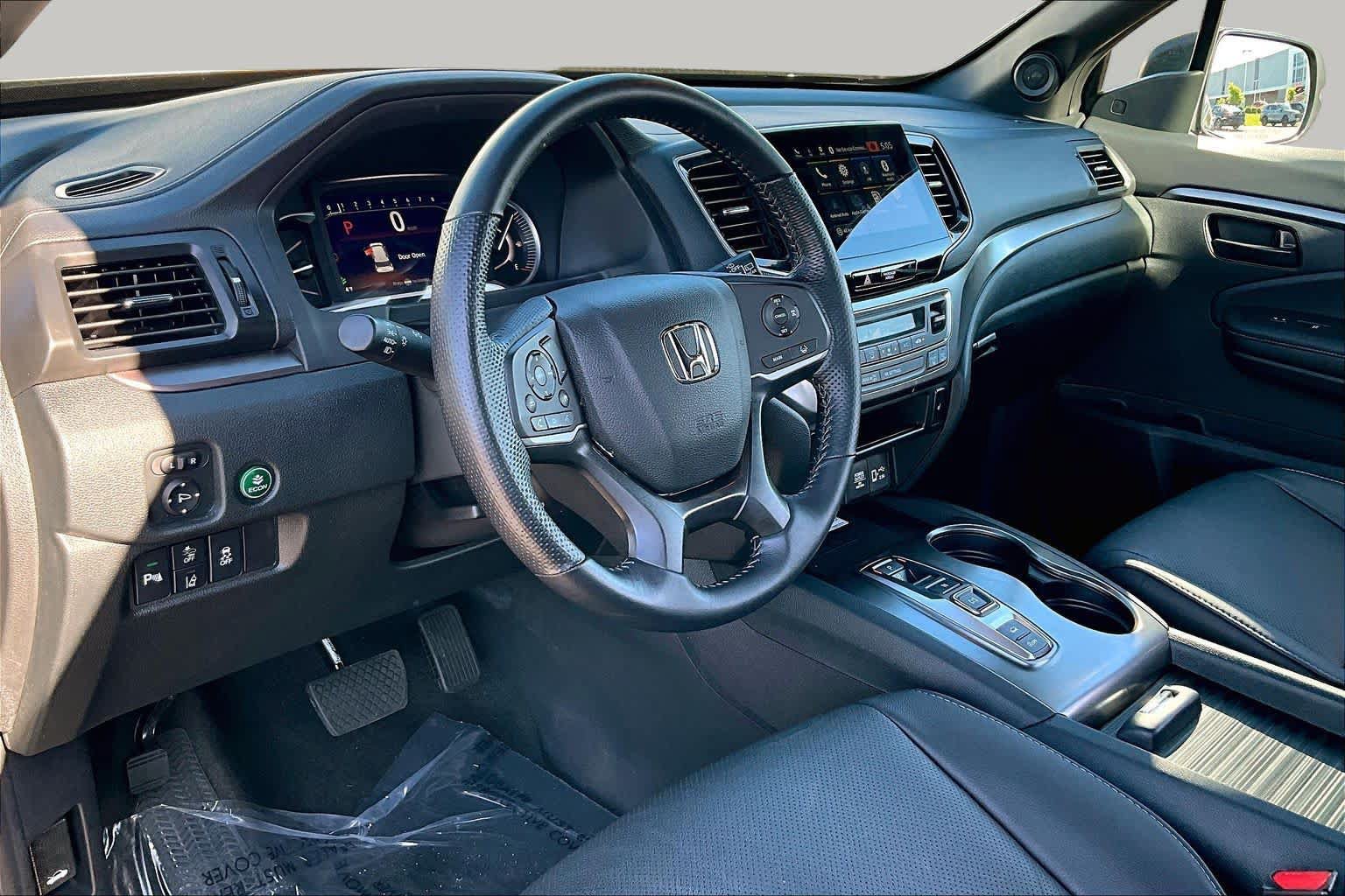 Used 2023 Honda Passport EX-L image 18