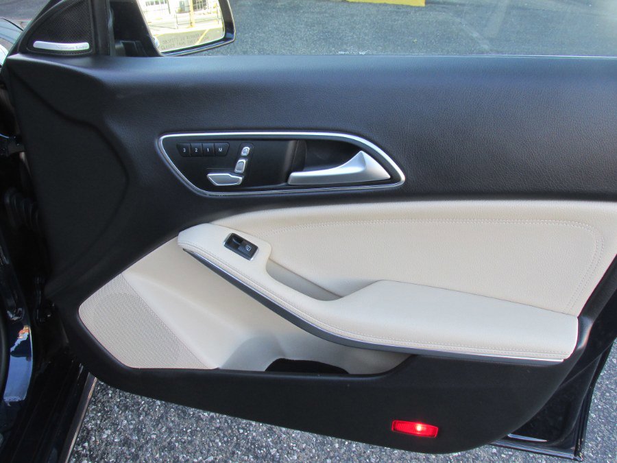 Used 2017 Mercedes-Benz CLA 250 4MATIC image 48