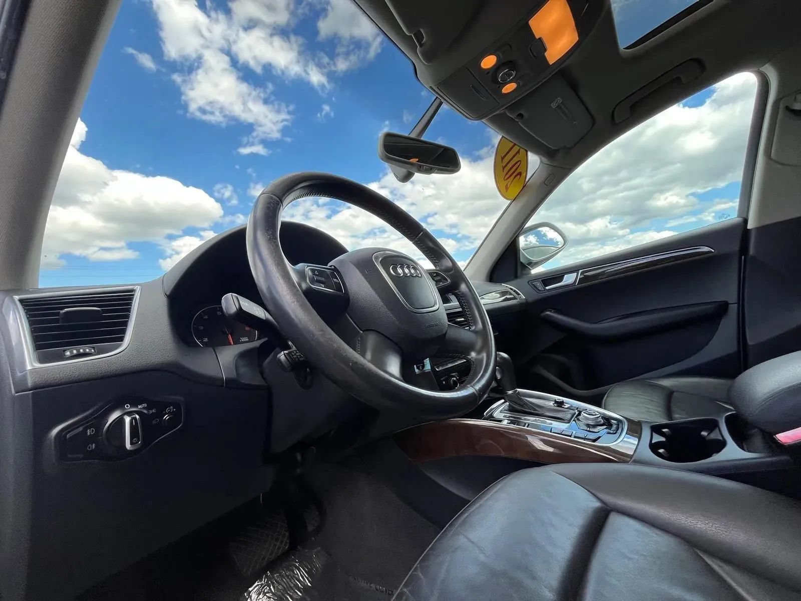 Used 2011 Audi Q5 2.0T Premium Plus AWD/4WD image 21