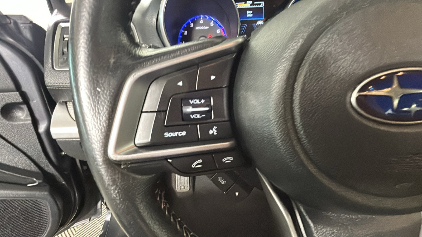 Used 2018 Subaru Legacy 2.5i Premium w/ Eyesight & BSD & Rcta & HBA AWD/4WD image 18