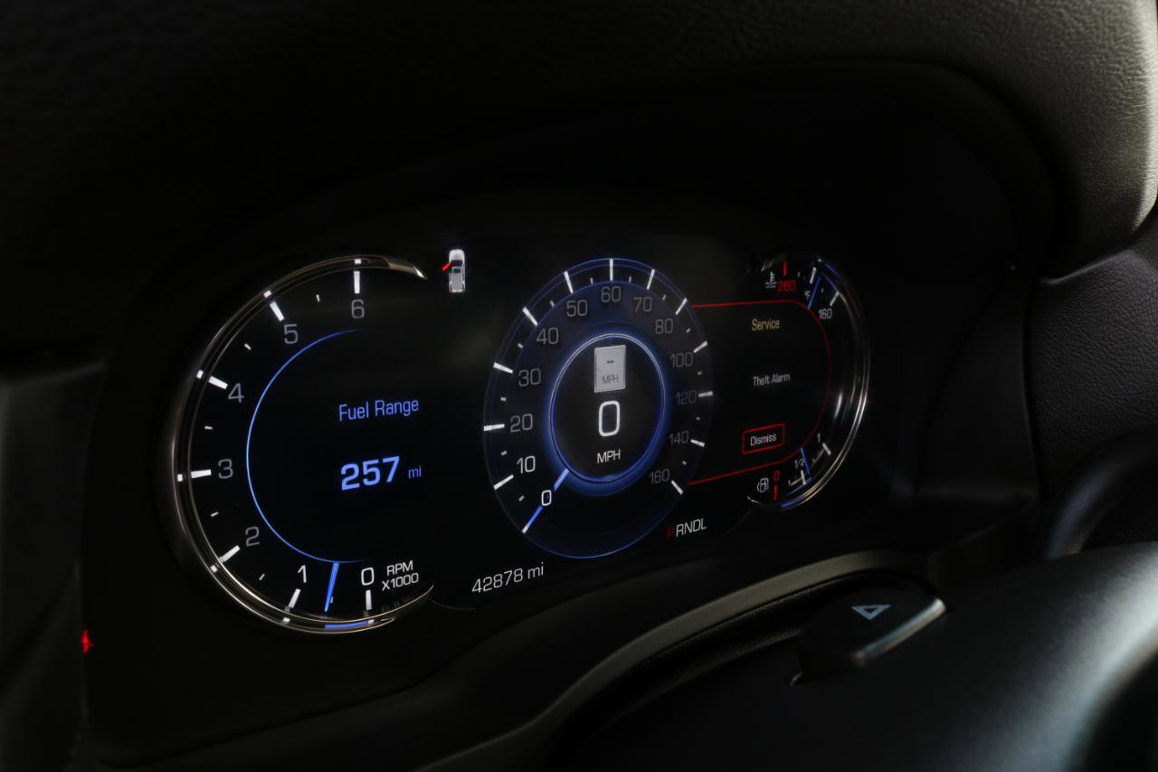 Used 2018 Cadillac Escalade ESV Luxury AWD/4WD image 27
