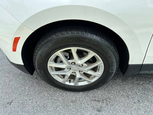 Used 2023 Chevrolet Equinox LS FWD image 29