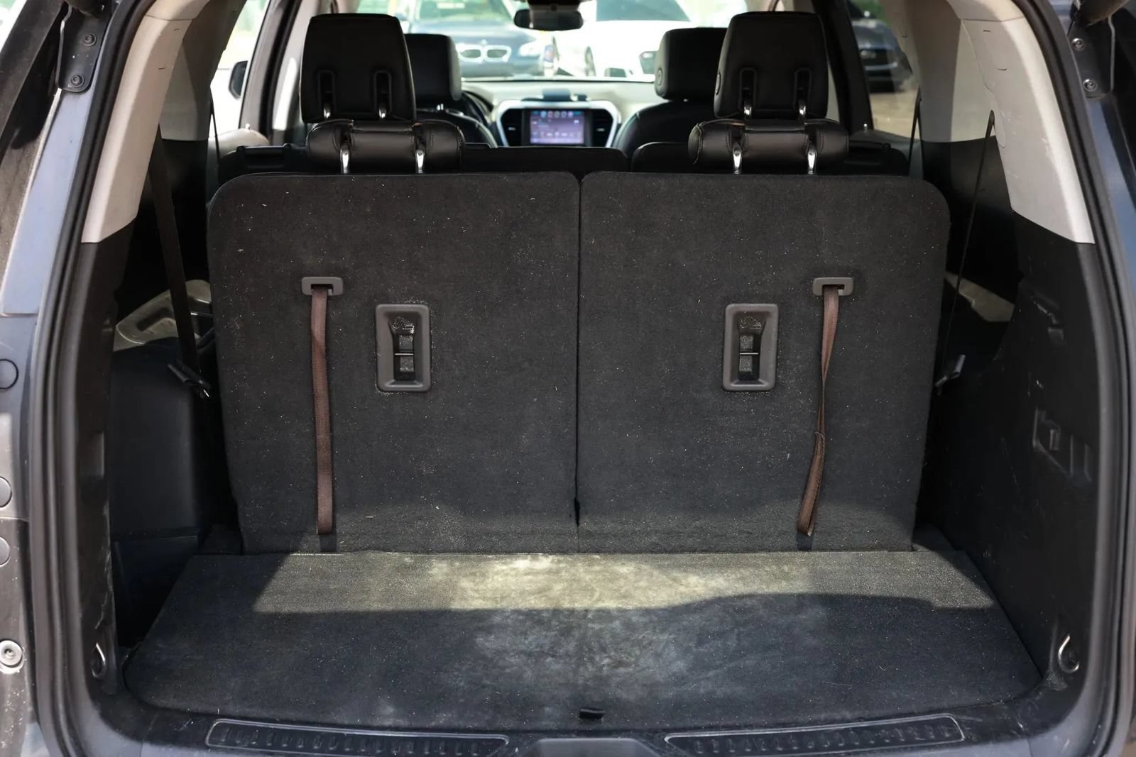 Used 2019 GMC Acadia SLT FWD image 41