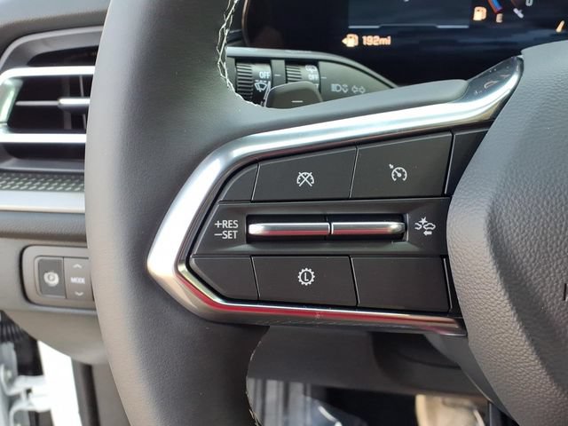 New 2027 Chevrolet Traverse LT w/ Sun and Wheel Package FWD image 16