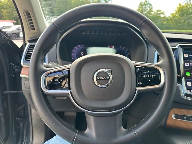 Used 2025 Volvo XC90 B6 Plus image 31