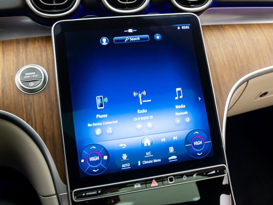 Used 2023 Mercedes-Benz C 300 4MATIC Sedan image 25