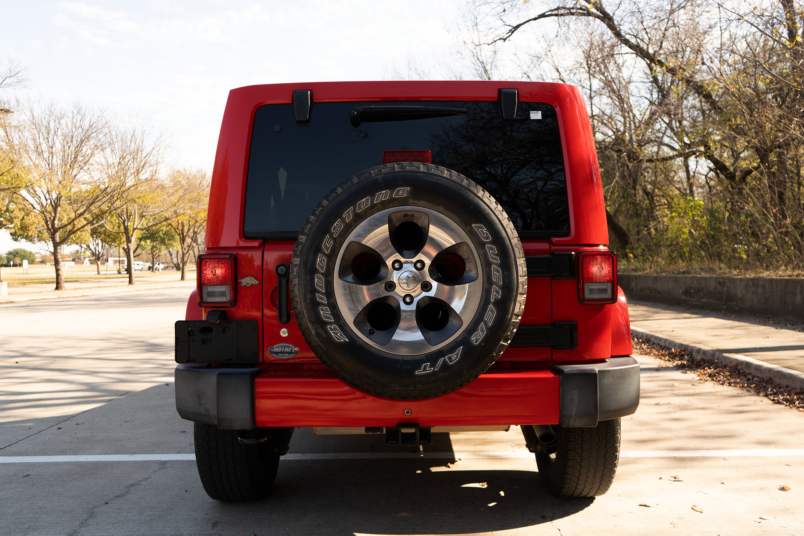 Used 2017 Jeep Wrangler Unlimited Sahara w/ Max Tow Package image 8