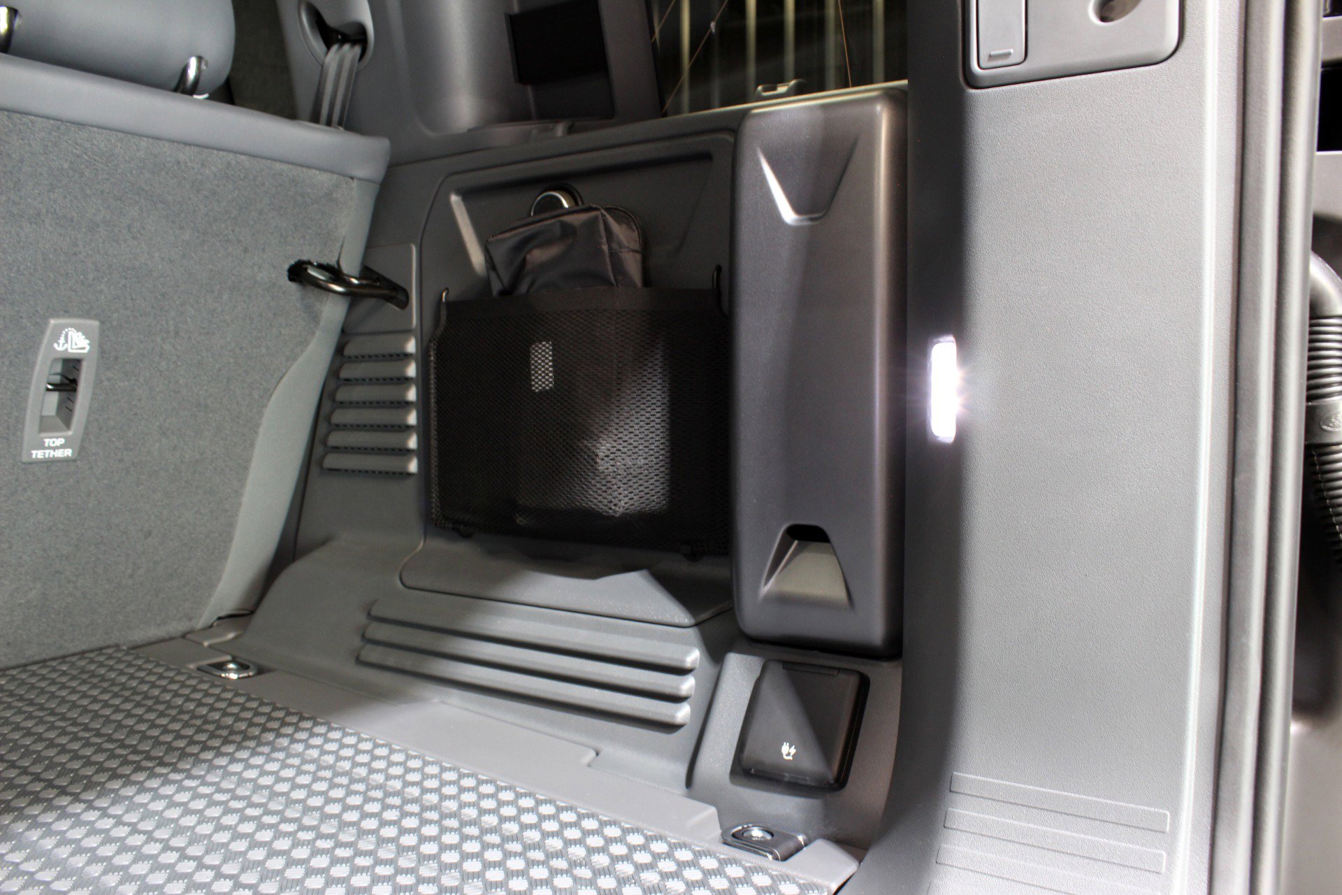 Used 2026 Land Rover Defender 110 OCTA image 87