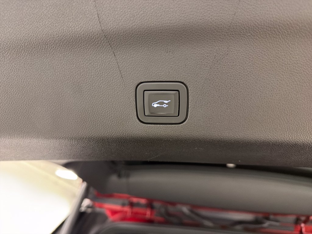 Used 2021 Chevrolet Suburban LT w/ Rear Media and Nav Package RWD image 21