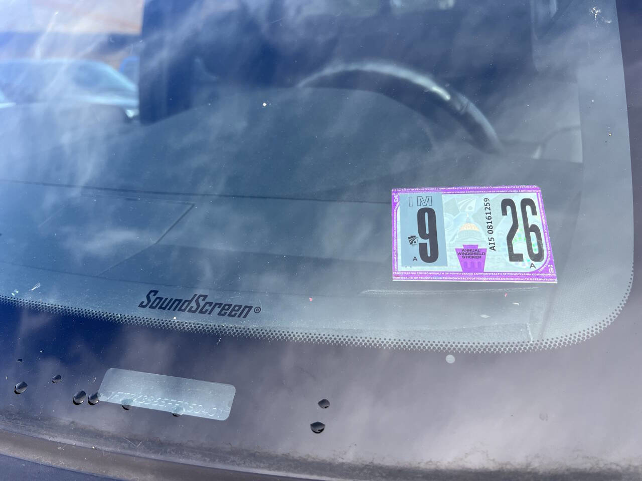 Used 2015 Ford F350 Lariat image 9