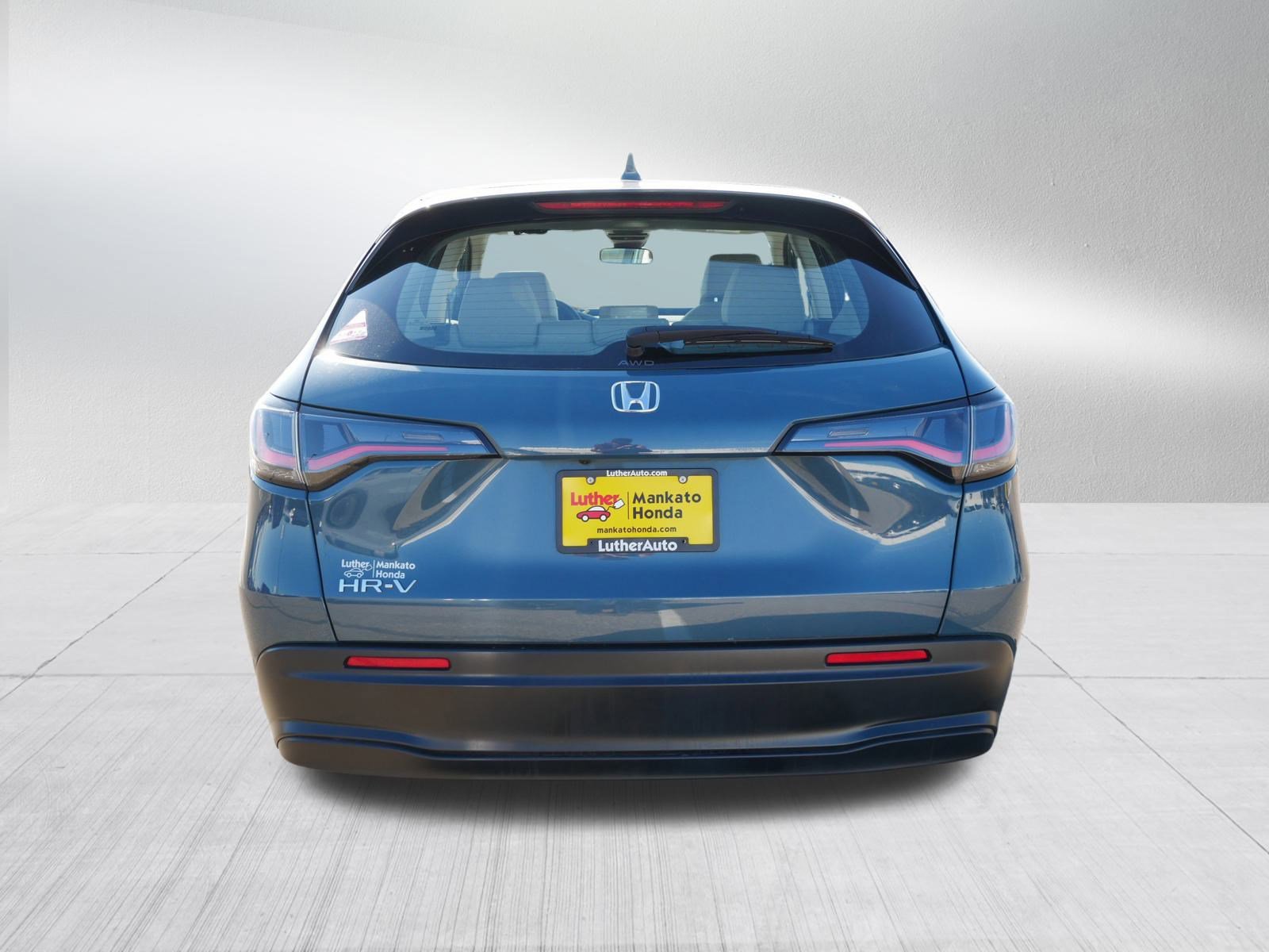 Certified 2024 Honda HR-V LX image 6