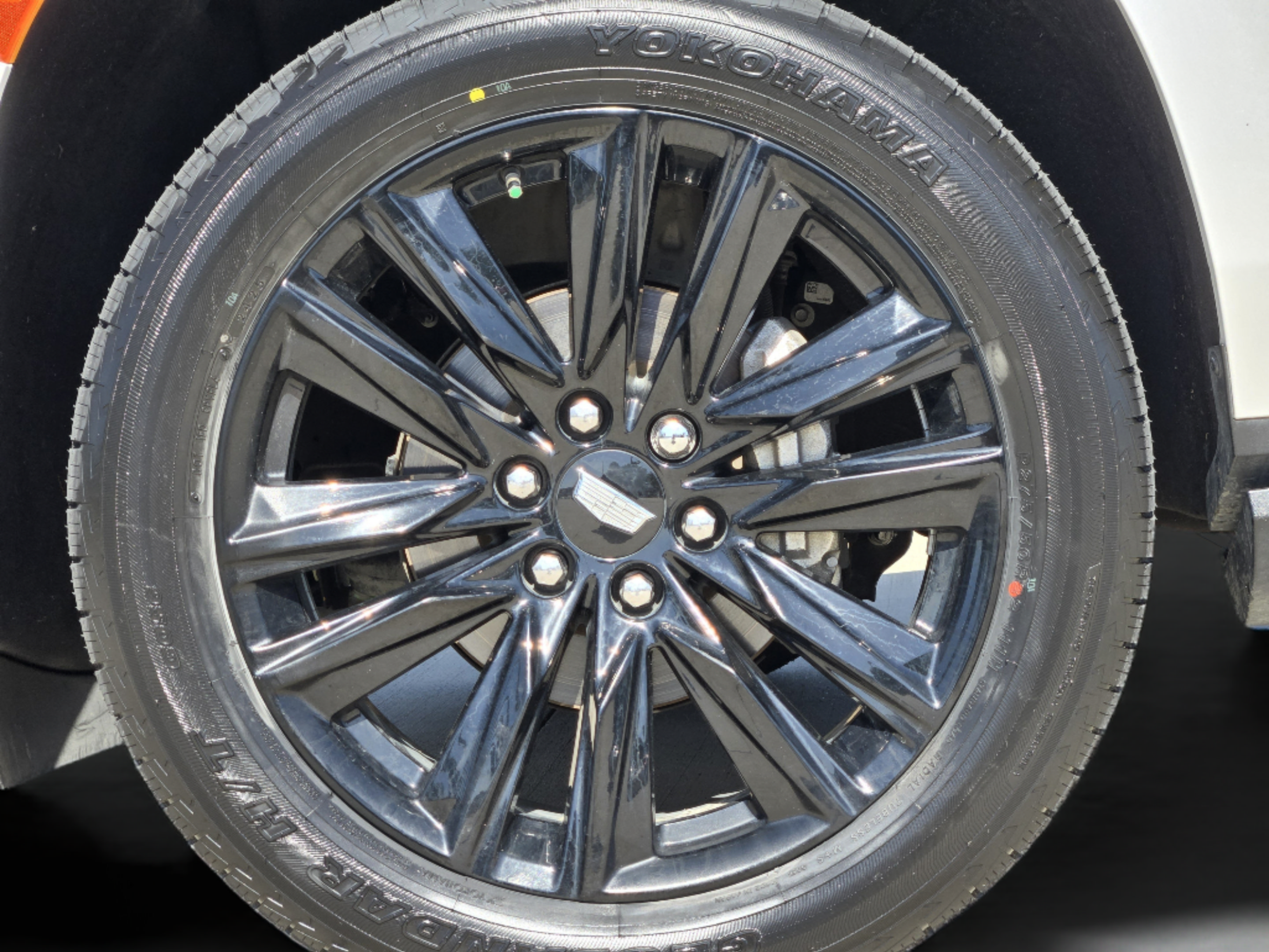 Used 2023 Cadillac Escalade Sport Platinum w/ LPO, Floor Liner Package AWD/4WD image 14