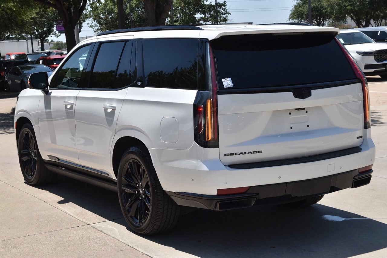Used 2022 Cadillac Escalade Sport w/ Touring Package AWD/4WD image 10