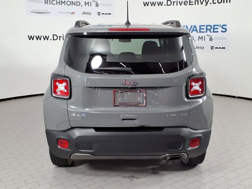 Used 2021 Jeep Renegade Limited AWD/4WD image 5