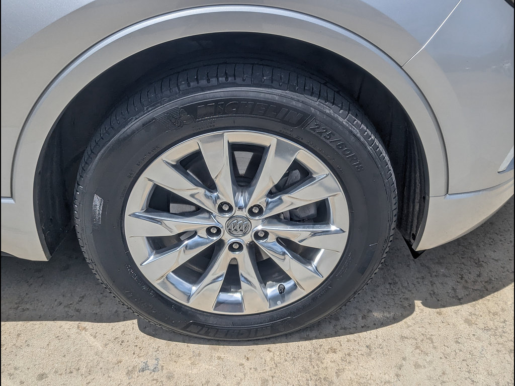Used 2017 Buick Envision Essence FWD image 15
