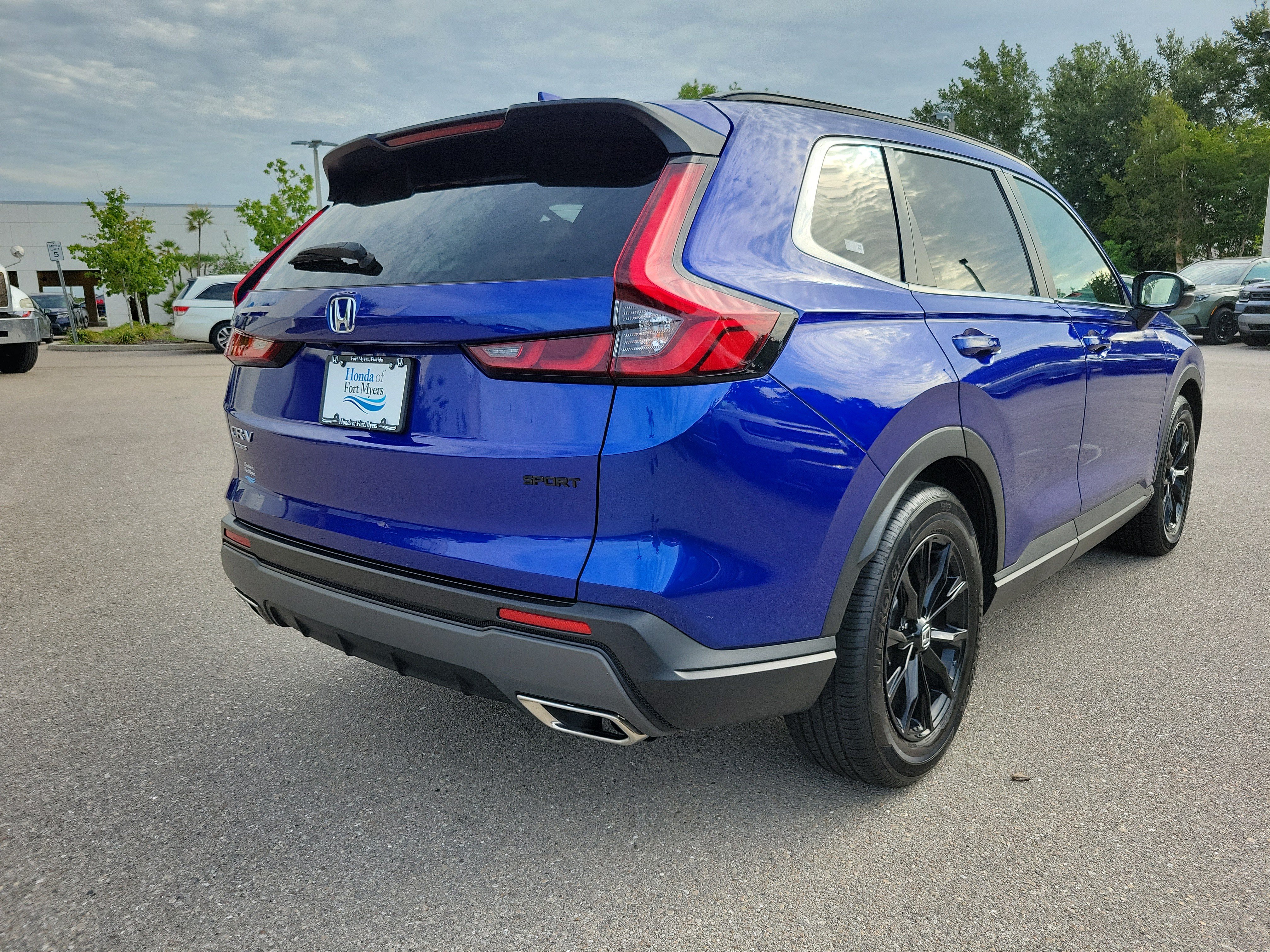 Used 2025 Honda CR-V Sport image 6
