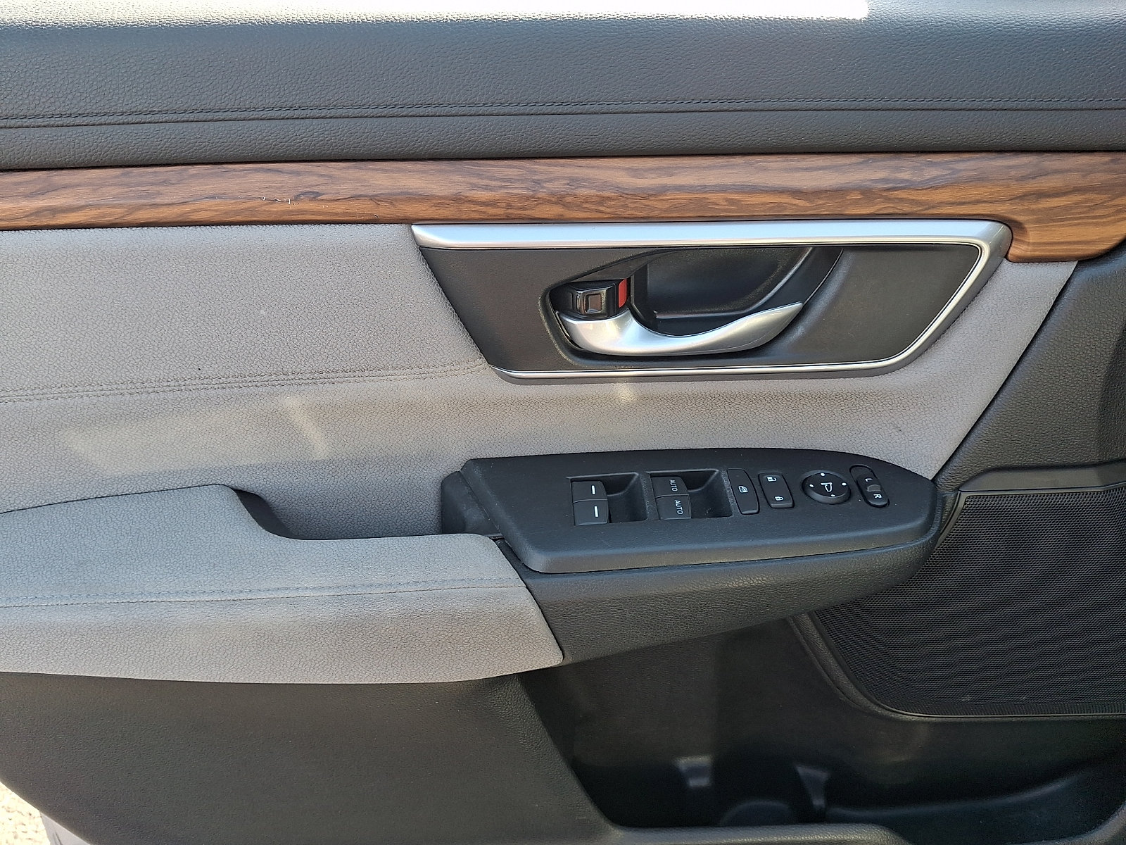 Certified 2021 Honda CR-V EX image 11