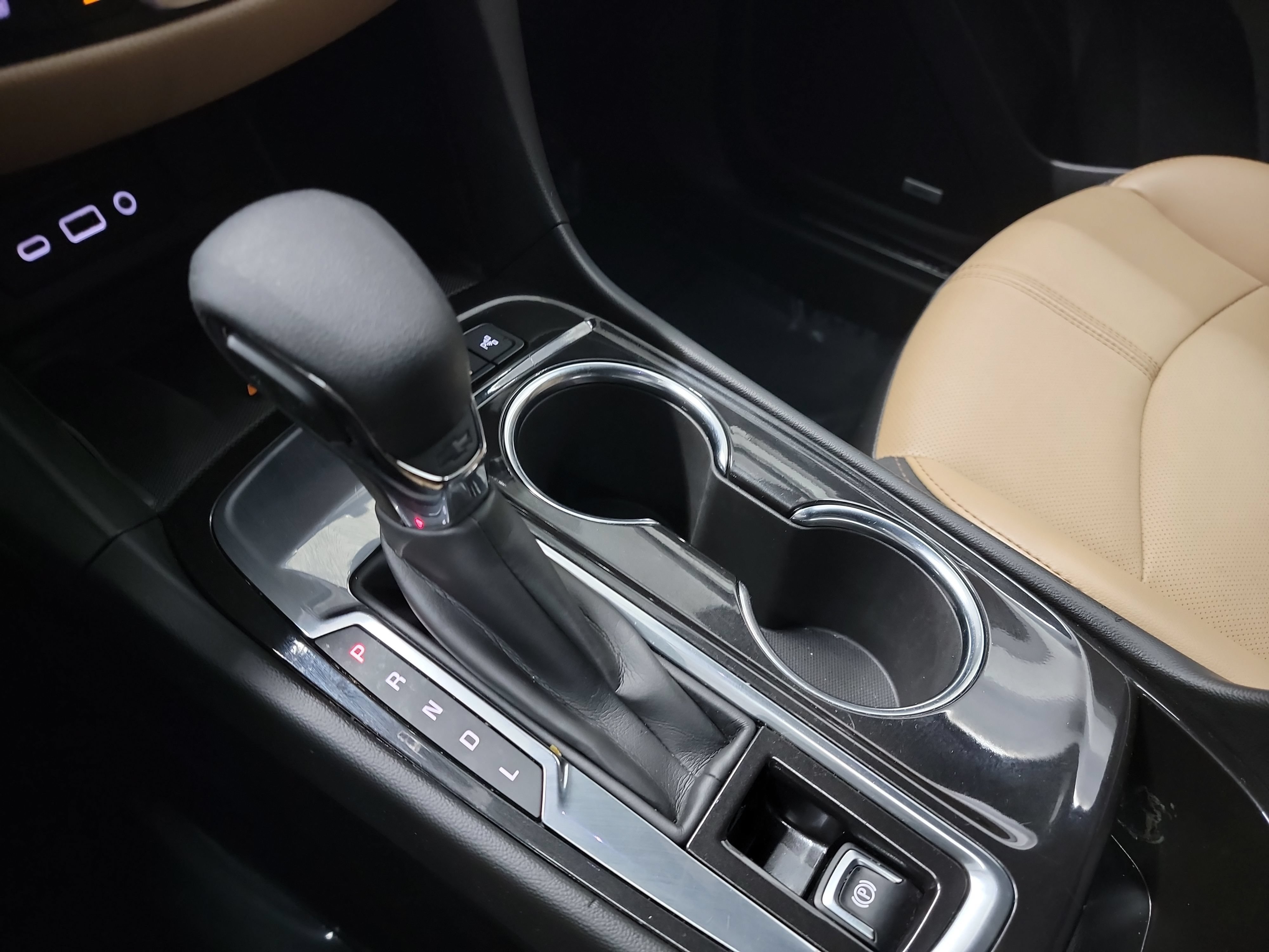 Used 2022 Chevrolet Equinox Premier FWD image 27