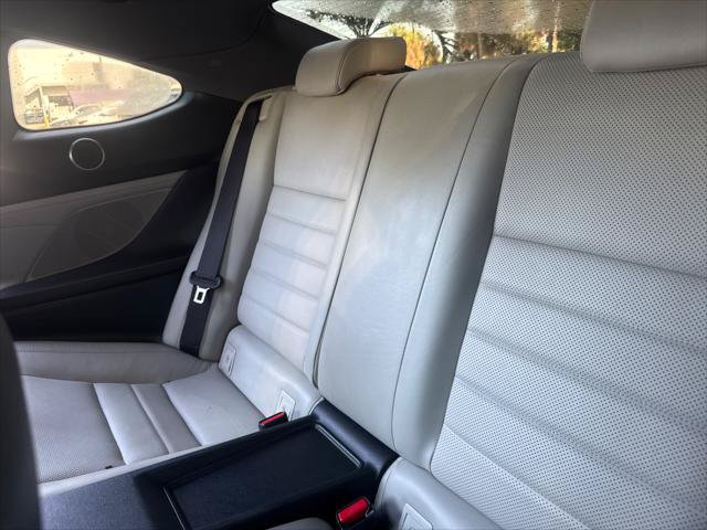 Used 2015 Lexus RC 350 w/ Luxury Package RWD image 19