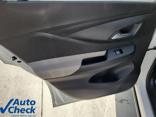 Certified 2024 Buick Envista Preferred FWD image 17