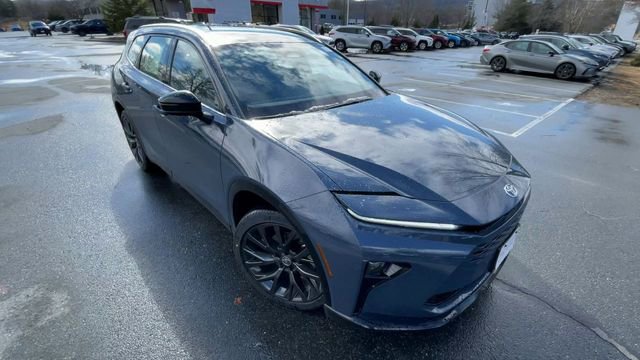 New 2026 Toyota Crown Signia AWD/4WD image 2