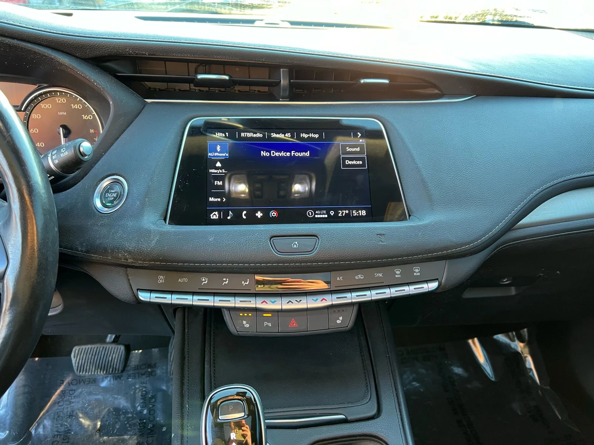 Used 2021 Cadillac XT4 Premium Luxury w/ Cold Weather Package image 13