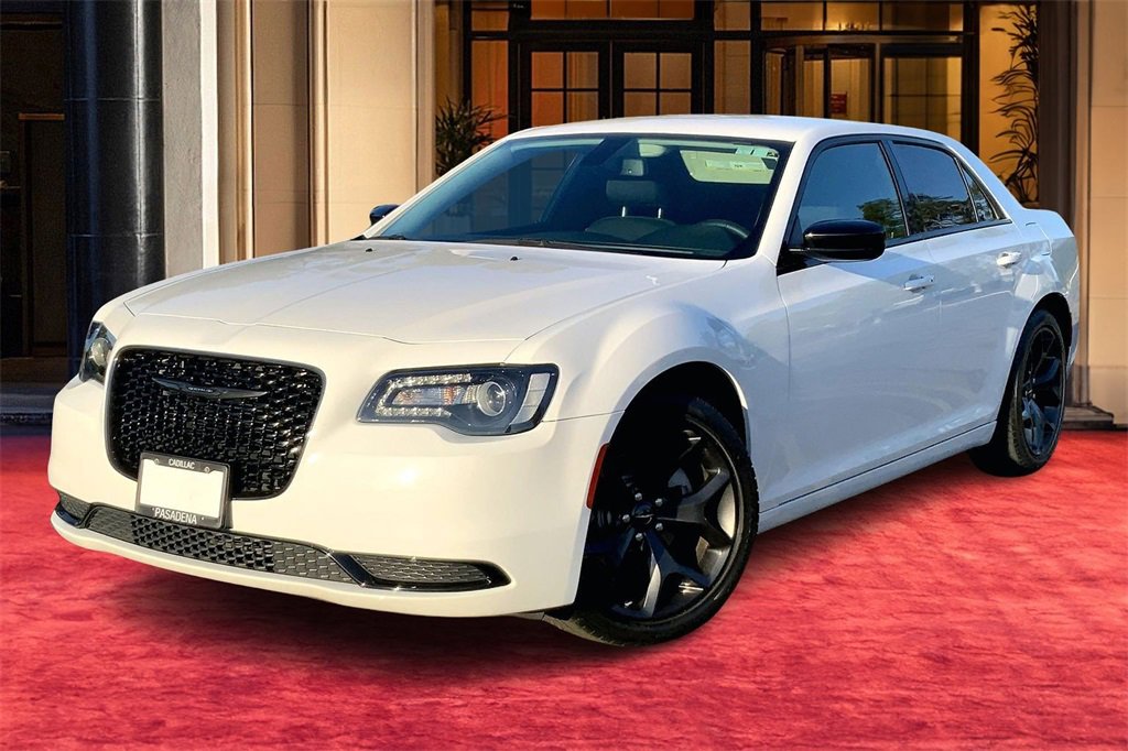 Used 2022 Chrysler 300 Touring w/ Sport Appearance Package
